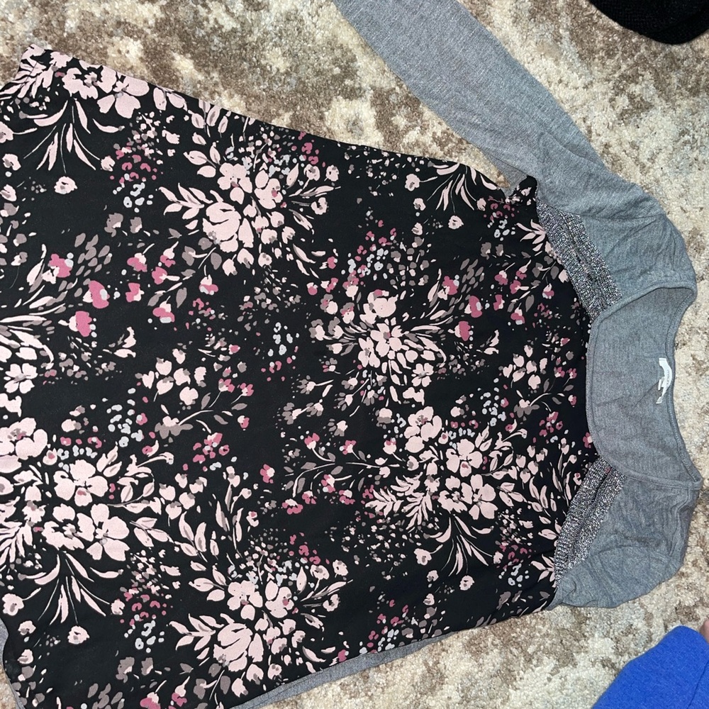 Size XS Maurice’s blouse
